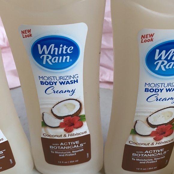 ❤️❤️❤️ HOST PICK!! Coconut & Hibiscus Body Wash Bundle - Picture 2 of 4